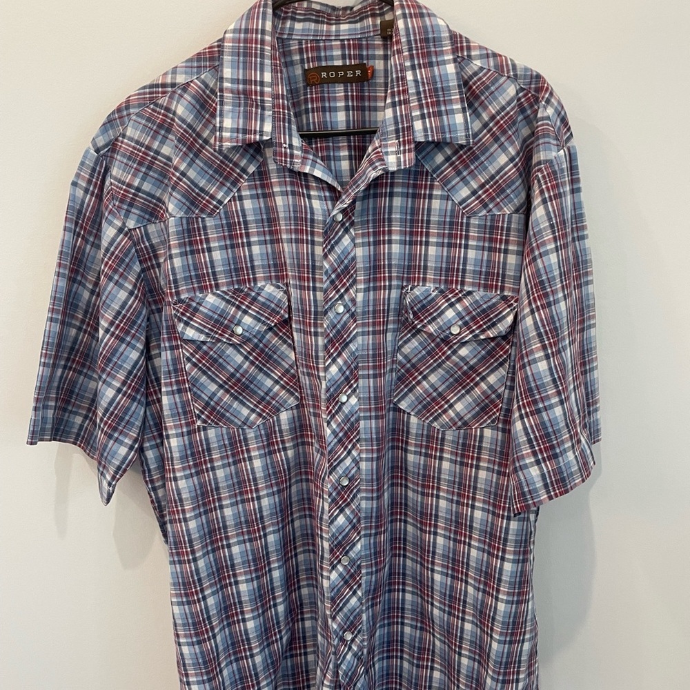 Roper brand button / snap down front pockets short sleeve cotton shirt